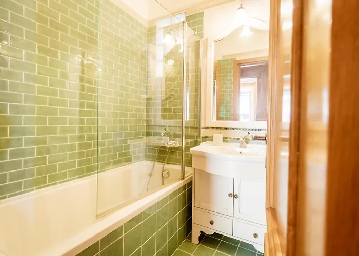 Casa Vaticana Spacious 3br By St Peters Rome